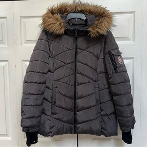 Madden NYC Women's XL Gray Puffer Jacket with Faux Fur Hood Zip